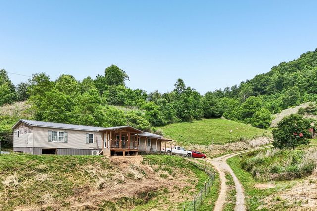 400 Morgan Branch Road, Marshall, NC 28753