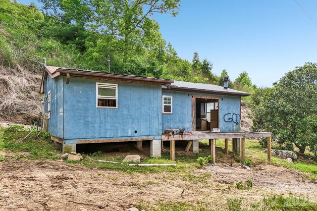 400 Morgan Branch Road, Marshall, NC 28753
