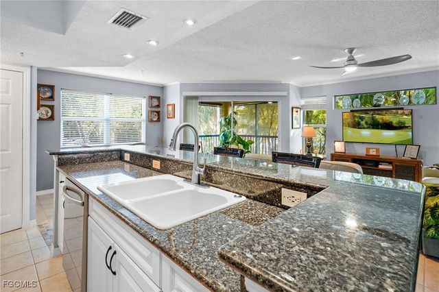 8960 Colonnades CT E 921, Bonita Springs, FL 34135