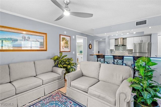 8960 Colonnades CT E 921, Bonita Springs, FL 34135