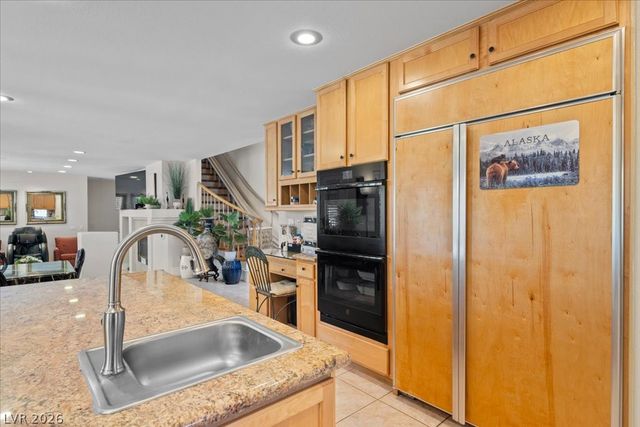 6681 Blue Sapphire Avenue, Las Vegas, NV 89110