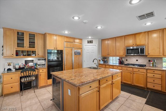 6681 Blue Sapphire Avenue, Las Vegas, NV 89110