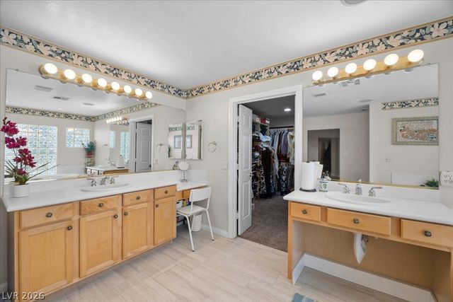 6681 Blue Sapphire Avenue, Las Vegas, NV 89110