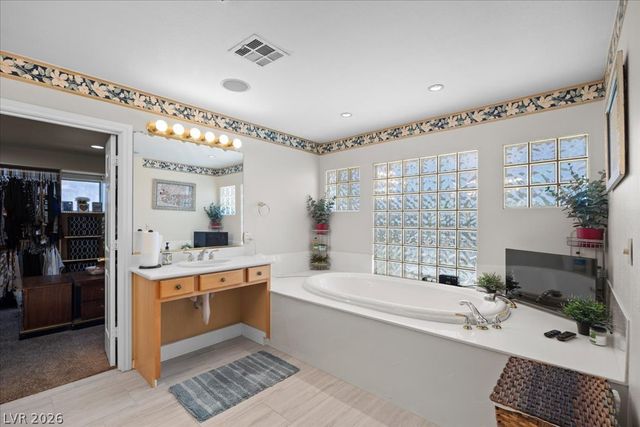 6681 Blue Sapphire Avenue, Las Vegas, NV 89110