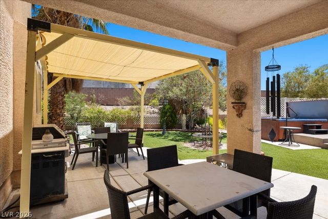 6681 Blue Sapphire Avenue, Las Vegas, NV 89110