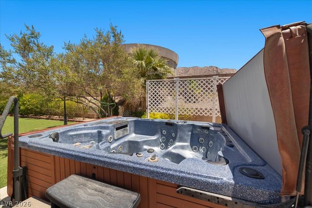 6681 Blue Sapphire Avenue, Las Vegas, NV 89110
