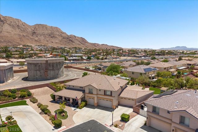 6681 Blue Sapphire Avenue, Las Vegas, NV 89110
