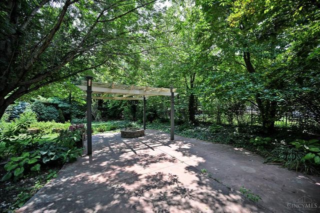 6476 Turnberry Court, Mason, OH 45040