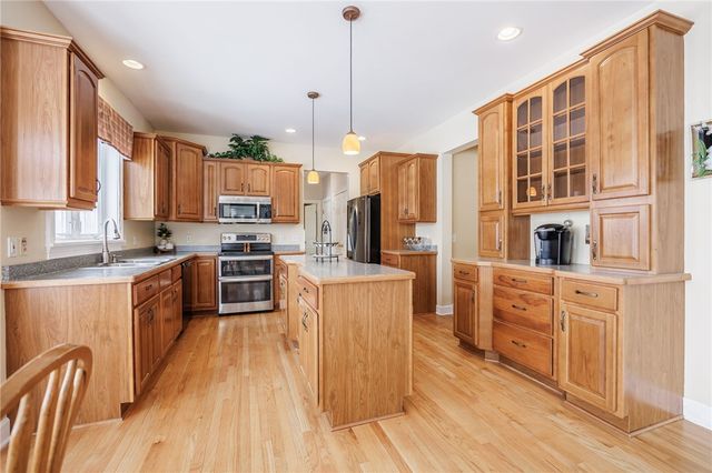 3 Chamber Valley Estates, Ogden, NY 14559