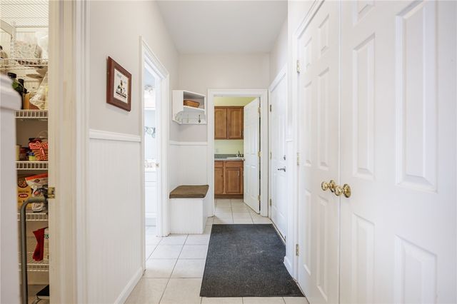 3 Chamber Valley Estates, Ogden, NY 14559