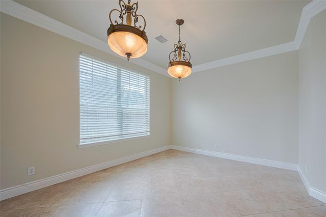 5703 Saragosa Drive, Richmond, TX 77469