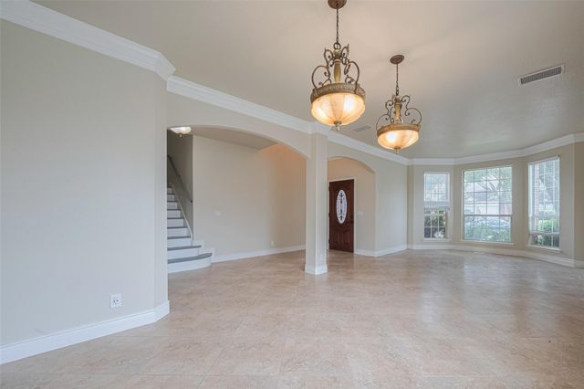 5703 Saragosa Drive, Richmond, TX 77469