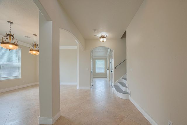 5703 Saragosa Drive, Richmond, TX 77469