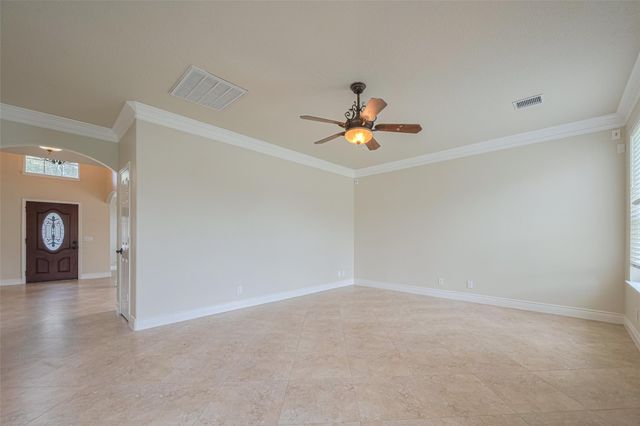 5703 Saragosa Drive, Richmond, TX 77469