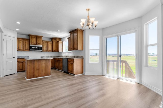 3375 W PRINCEVILLE, Syracuse, UT 84075