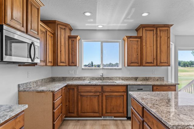3375 W PRINCEVILLE, Syracuse, UT 84075