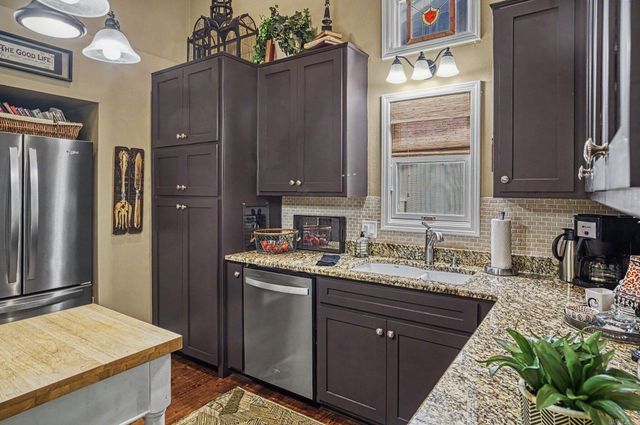 10 Alarcon Lane, Hot Springs Village, AR 71909