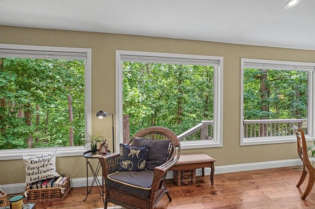 10 Alarcon Lane, Hot Springs Village, AR 71909