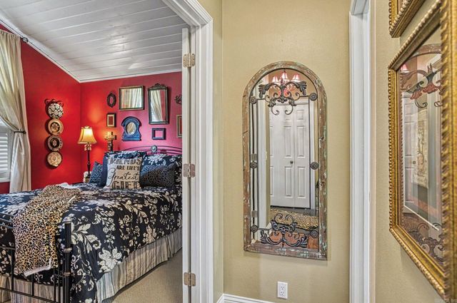 10 Alarcon Lane, Hot Springs Village, AR 71909