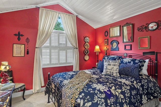 10 Alarcon Lane, Hot Springs Village, AR 71909