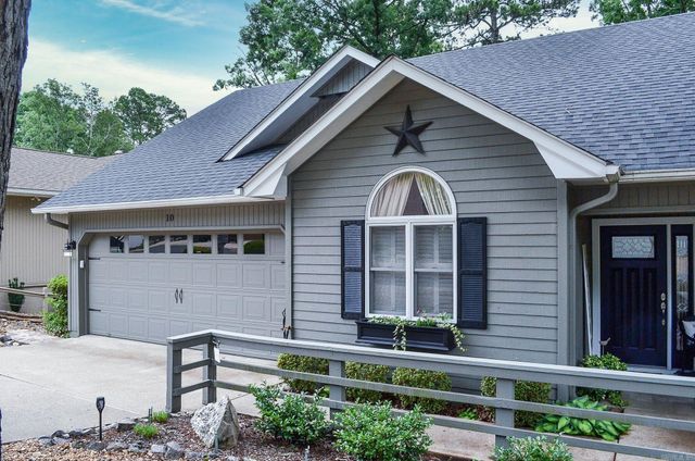 10 Alarcon Lane, Hot Springs Village, AR 71909