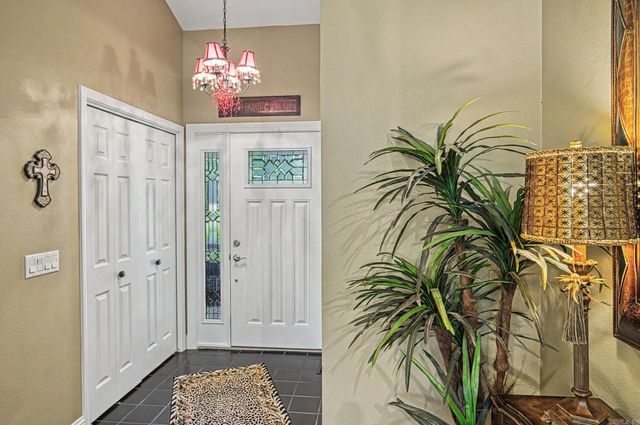 10 Alarcon Lane, Hot Springs Village, AR 71909