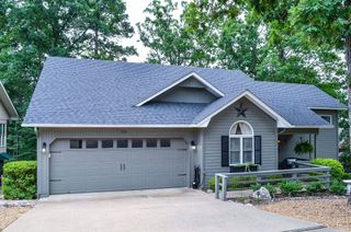 10 Alarcon Lane, Hot Springs Village, AR 71909