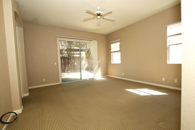 4112 Hidden Meadow Ct, Modesto, CA 95356