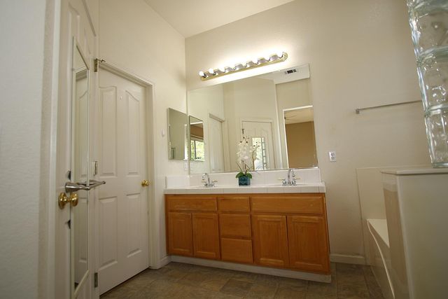 4112 Hidden Meadow Ct, Modesto, CA 95356