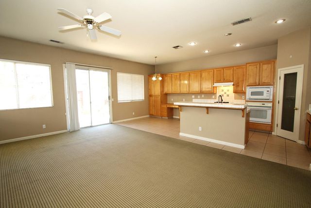 4112 Hidden Meadow Ct, Modesto, CA 95356