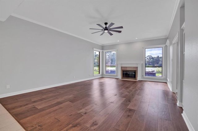 816 Lake Road, Lake Jackson, TX 77566