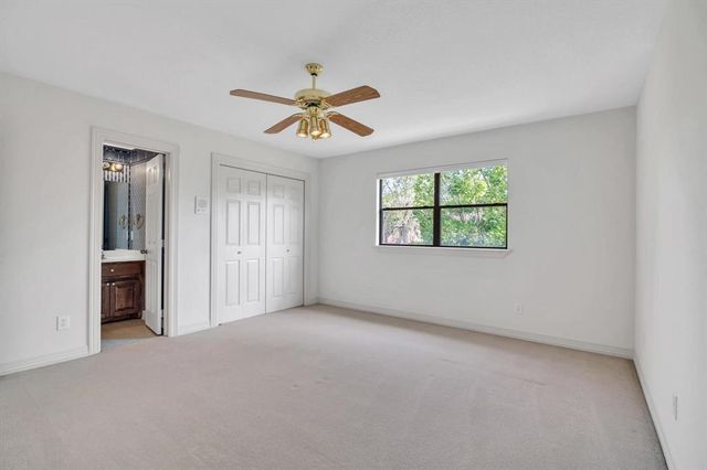 816 Lake Road, Lake Jackson, TX 77566