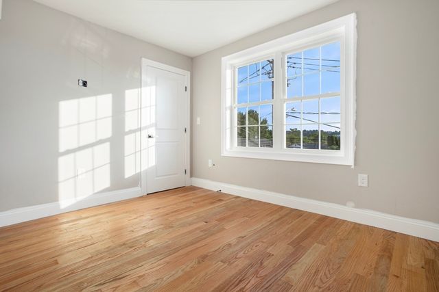 661 Washington Aveue 2, Revere, MA 02151