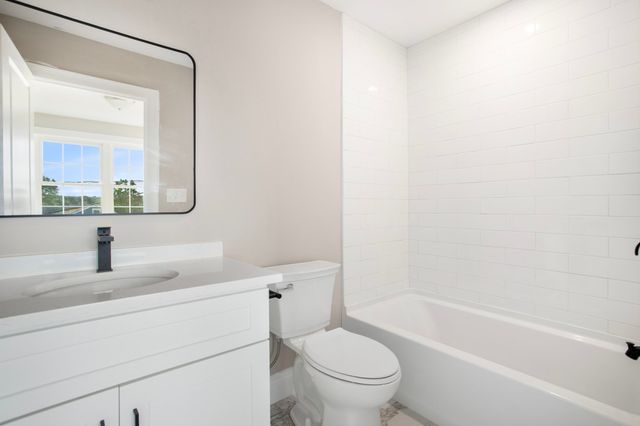 661 Washington Aveue 2, Revere, MA 02151
