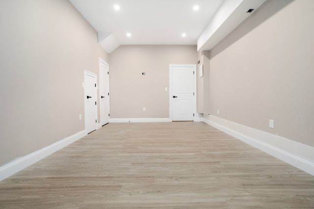 661 Washington Aveue 2, Revere, MA 02151