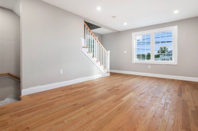 661 Washington Aveue 2, Revere, MA 02151