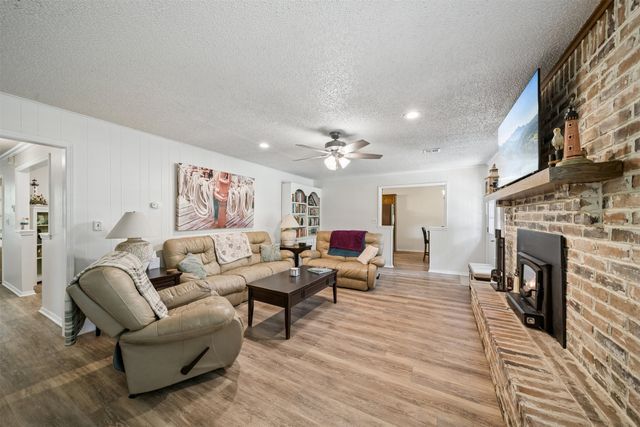 14212 E Dogwood Lane, Claremore, OK 74019