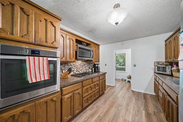 14212 E Dogwood Lane, Claremore, OK 74019