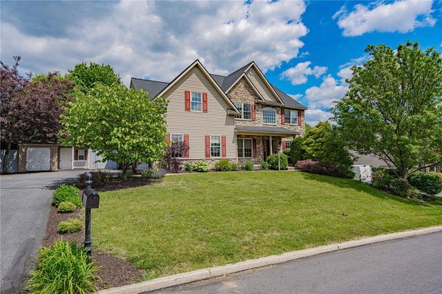 236 Schoeneck Avenue, Upper Nazareth Twp, PA 18064