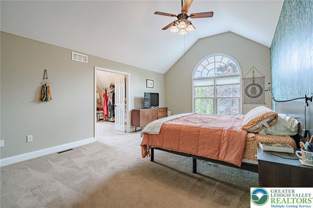 236 Schoeneck Avenue, Upper Nazareth Twp, PA 18064
