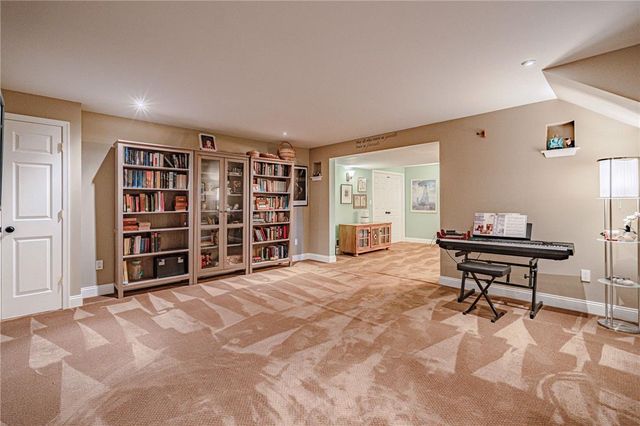 236 Schoeneck Avenue, Upper Nazareth Twp, PA 18064