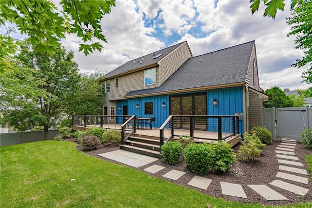 236 Schoeneck Avenue, Upper Nazareth Twp, PA 18064