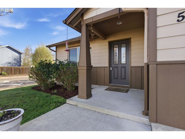 595 RABER Rd, Eugene, OR 97402