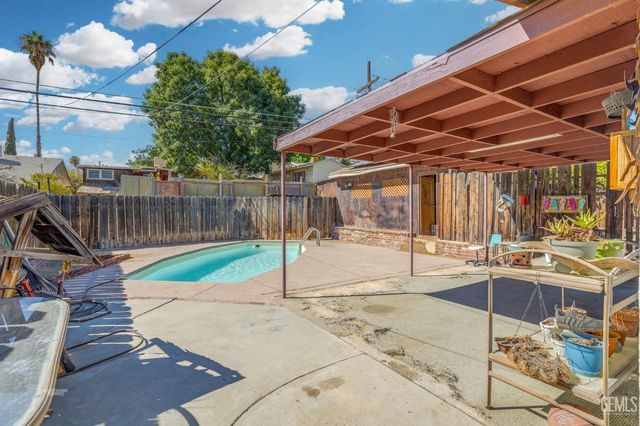 613 B Street, Taft, CA 93268