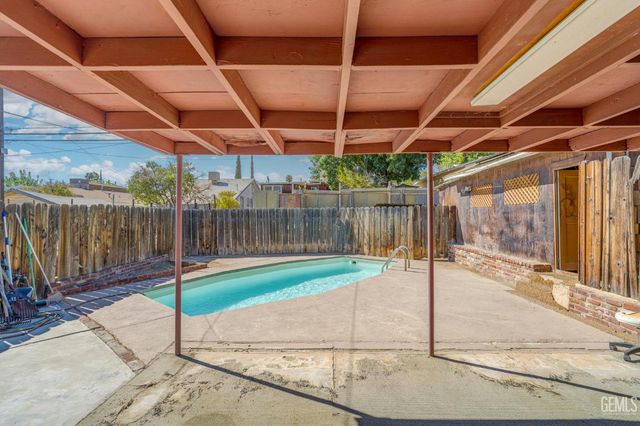 613 B Street, Taft, CA 93268