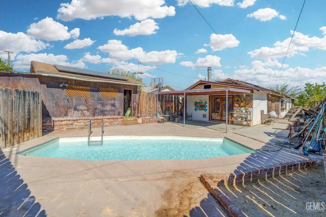 613 B Street, Taft, CA 93268