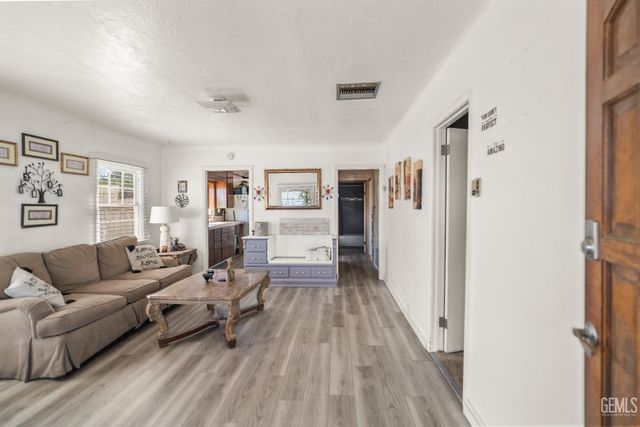 613 B Street, Taft, CA 93268