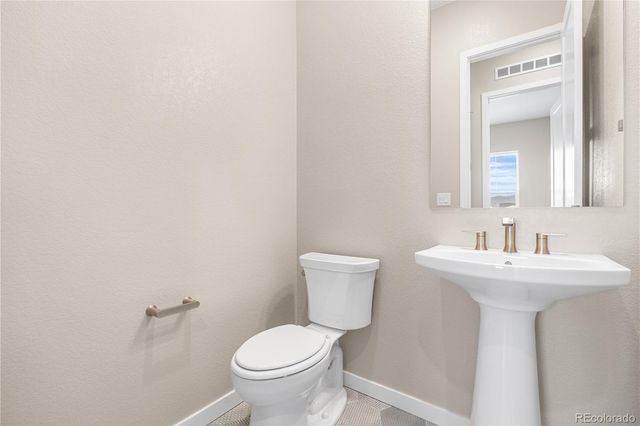 11146 Stonepath Street, Littleton, CO 80125