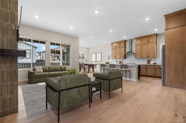 11146 Stonepath Street, Littleton, CO 80125