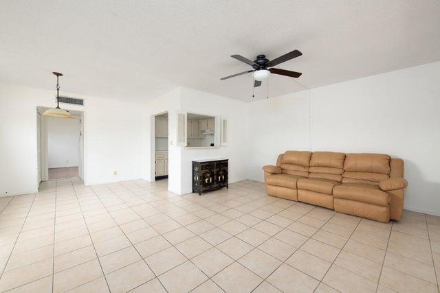 260 Norwich K 260, West Palm Beach, FL 33417